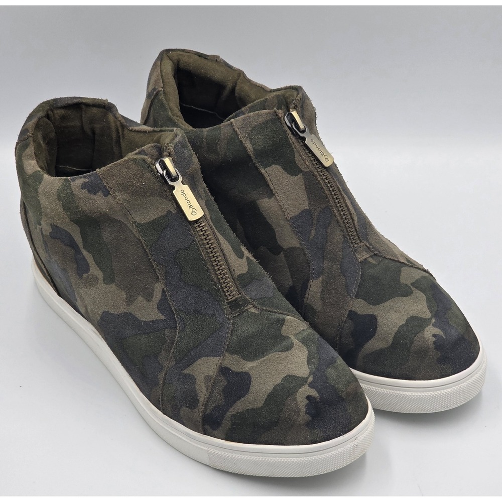 Blondo Womens Glenda Sz 8.5M Waterproof Camo Green Suede Hidden Wedge Heel Boots